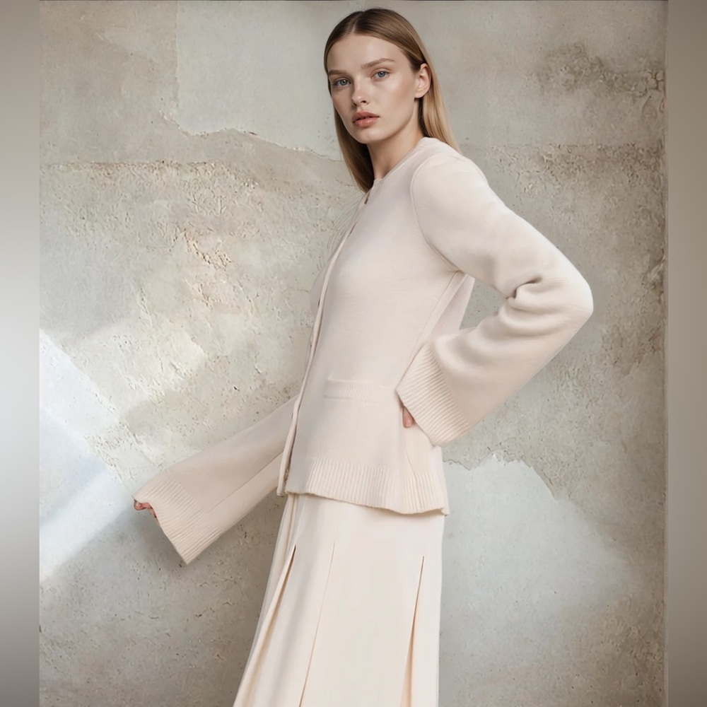 Jenni Kayne Cooper Wool Cashmere Blend Cardigan in Warm Ivory - Picture 3 of 3